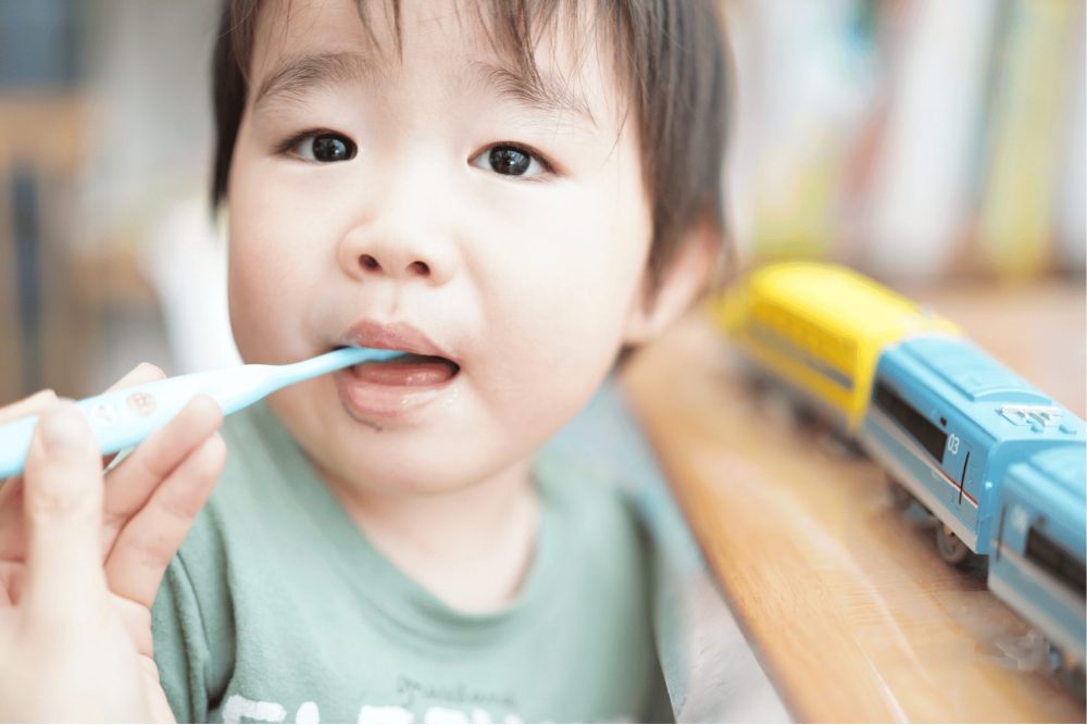 仕上げ磨きを嫌がる子におすすめの虫歯対策5選！親子でイライラしない方法が満載