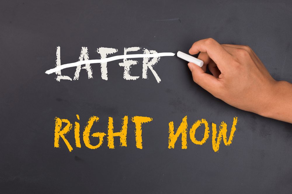 すぐに歯医者に行けないときにまずやるべきこと